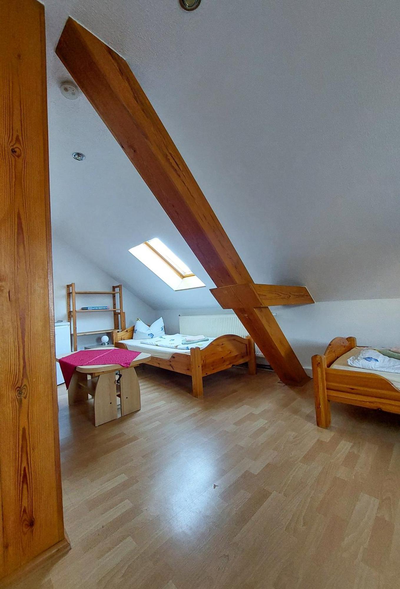 Zur Deutschen Eiche - Fruehstueckspension Und Ferienwohnungen Großschönau Camera foto