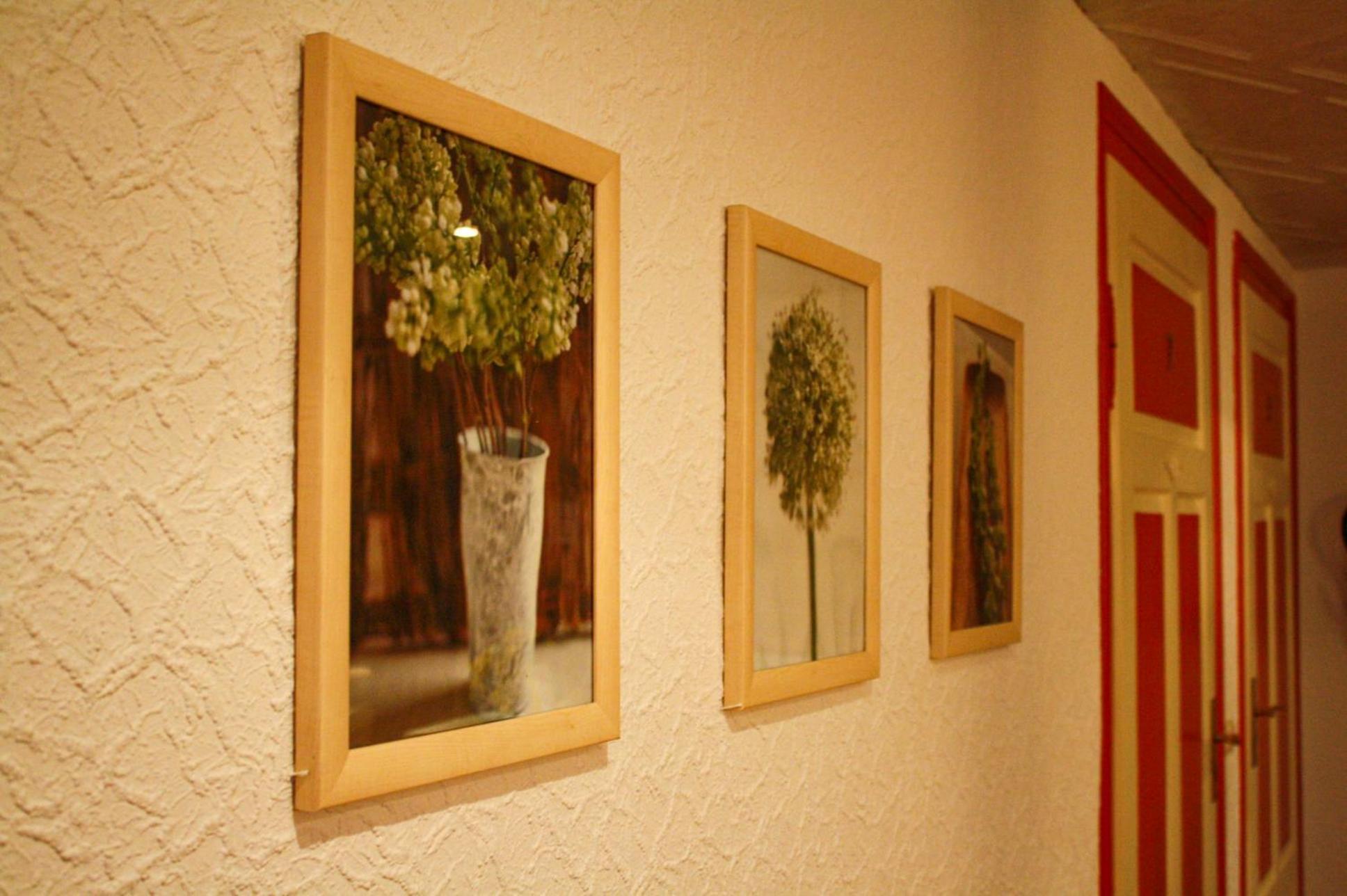 Zur Deutschen Eiche - Fruehstueckspension Und Ferienwohnungen Großschönau Esterno foto