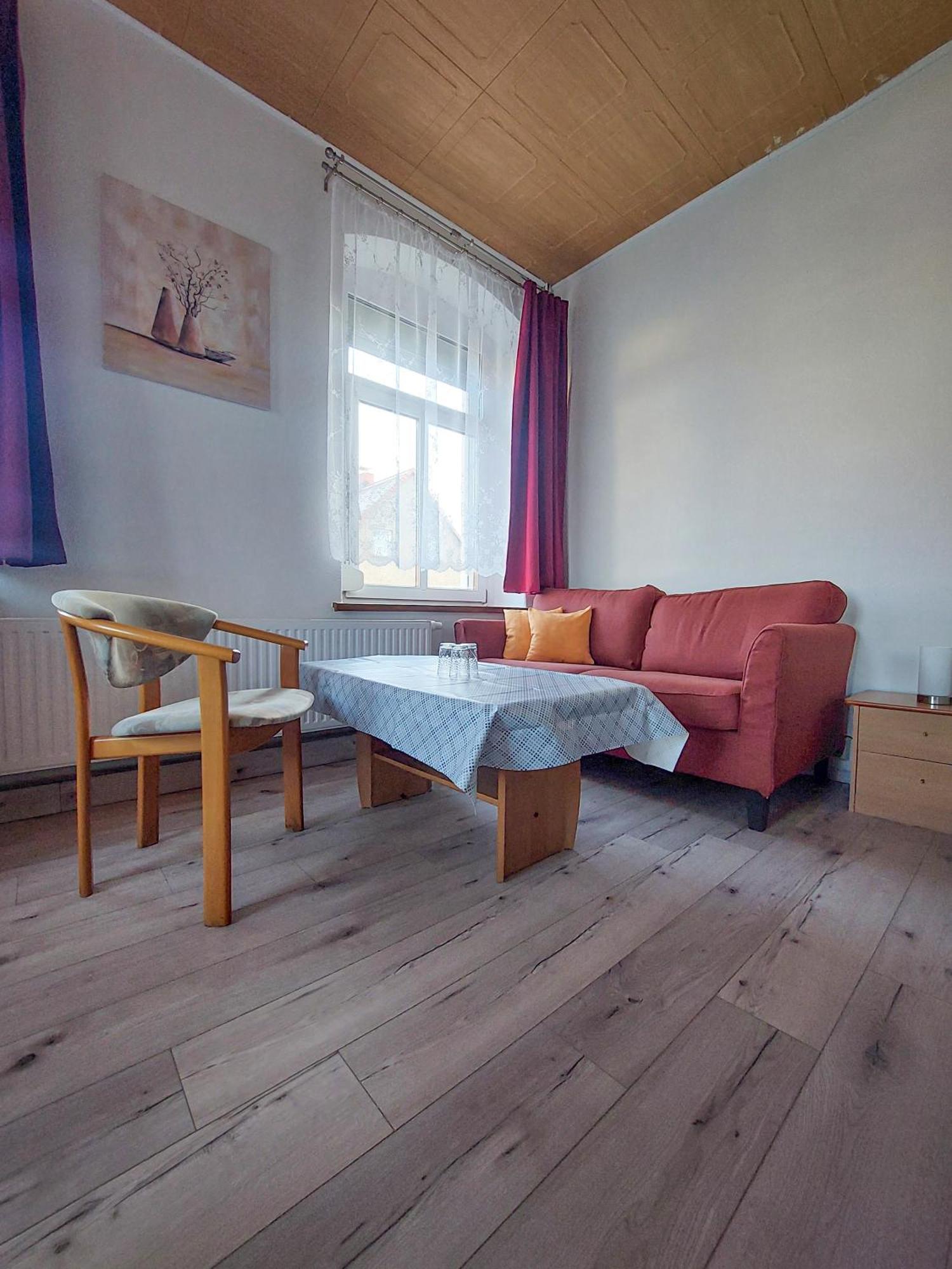 Zur Deutschen Eiche - Fruehstueckspension Und Ferienwohnungen Großschönau Camera foto
