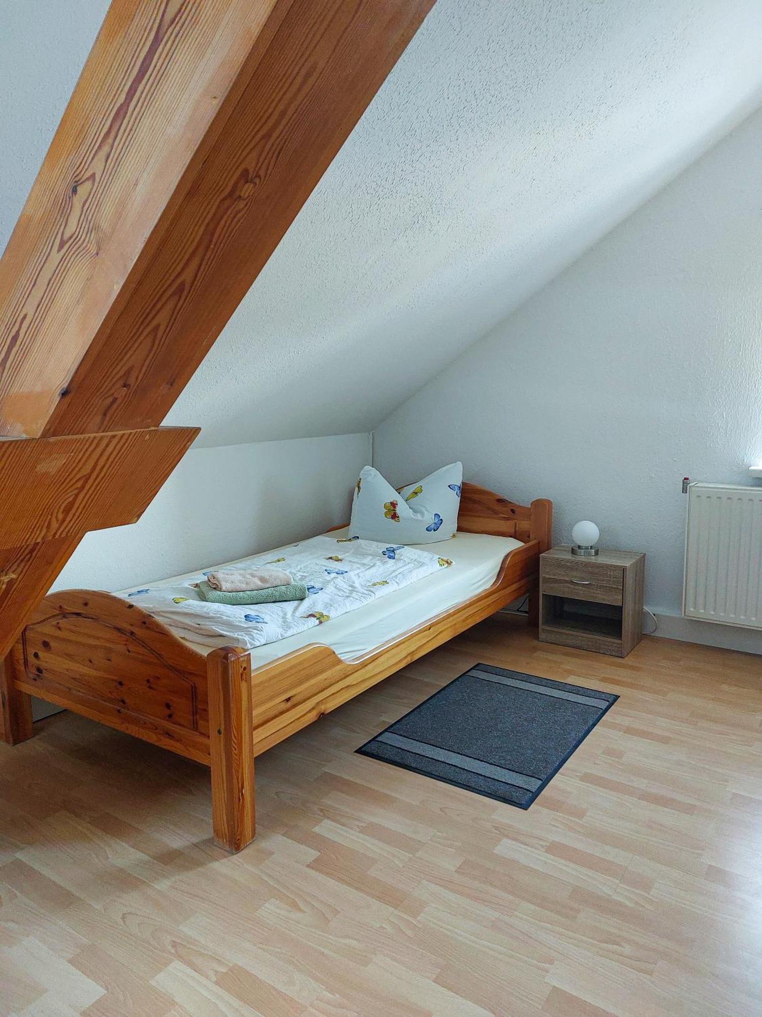 Zur Deutschen Eiche - Fruehstueckspension Und Ferienwohnungen Großschönau Camera foto